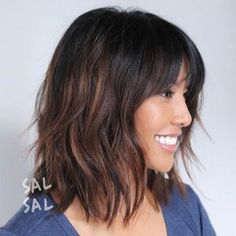 Long Bob Haircut with Bangs Short Layered Brunette Hairstyles, Subtle Shag Haircut, Short Shag Haircuts With Bangs, Fringe Bob, Medium Shaggy Hairstyles, Medium Shag, Medium Shag Haircuts, Brunette Bob, Subtle Balayage