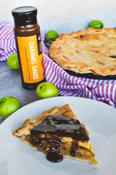 bourbon and salted caramel apple pie Iron Skillet Recipes, Skillet Recipes