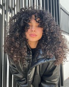 22 Jaw-Dropping Layered Curly Hair With Face Framing Looks Curly Hair Aesthetic