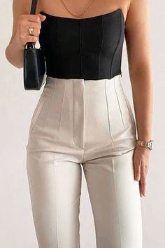 Mode Casual, Stylish Work Outfits, Mode Inspo, Professional Outfits, Business Casual Outfits, Girly Outfits, Business Outfits, Mode Inspiration, High Waisted Trousers