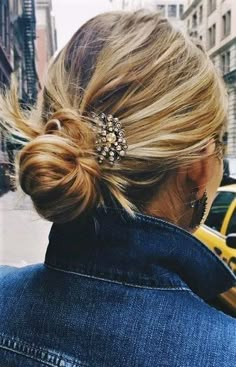 Casual Side Bun, Braids For Medium Length Hair, Medium Length Hair Men, Hairstyles For Medium Length Hair Easy, Updos For Medium Length Hair, Cute Hairstyles For Medium Hair, Hairstyles For Medium Length Hair, Hair Affair, Medium Length Hair