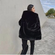 Women's Faux Fur Fluffy Hooded Winter Jacket - True-Deals-Club Y2k Winter Fashion, Hood Clothes, Lamb Plush, Rabbit Fur Coat, Winter Fur Coats, Office Fashion Women, Fur Coats Women, Fur Fashion, Winter Jackets Women