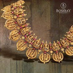 Bombay Jewellery on Instagram: “A trove of finely crafted Bombay Jewellery masterpieces to only emphasise your inner beauty. #Bombayjewellery #Jewellery #Diamond…” Jewellery Diamond, Jewelry Design Ideas, Bridal Gold Jewellery Designs, Necklace Design, Bridal Gold Jewellery, Gold Jewellery Design, Inner Beauty