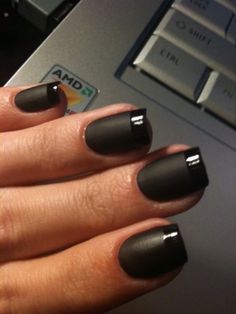 black matte nails Black French Manicure, Matte Black Nails, Matte Nail Polish, Black Nail Polish, Nail Polish Trends, Orange Nails, Nailed It, Manicure Y Pedicure, Manicure E Pedicure