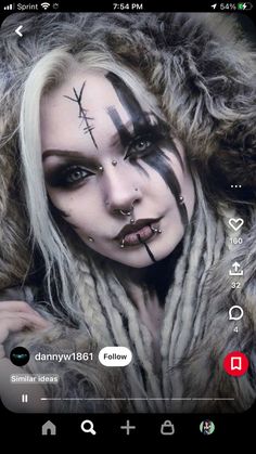 Wiccan Makeup Looks, Viking Make Up Men, Viking Face Tattoo, Vikings Costume Diy, Pagan Makeup, Viking Face Paint, Warrior Makeup, Viking Halloween Costume, Halloween Maquillage