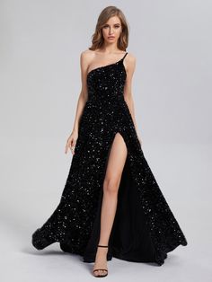 Black Grad Ball Dress, Ball Dress Ideas, Second Wedding Dress, Wedding Dress Black, Black Sparkly Dress, One Shoulder Prom Dress, Woman Suit, Second Wedding, Sequin Wedding