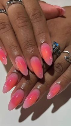 Check the link in my bio for a free nails treatment product! Discover simple and trendy summer nail ideas, from summer toe nails and acrylic designs to the hottest summer nail colors and inspo for 2024. #NailIdeas #SummerNails #SimpleSummerNails #Summer2024Nails #SummerNail2024Trends #SummerToeNails #SummerNailColors2024 #SummerAcrylicNails #SummerNailInspo Aura Nails, February Nails, Airbrush Nails, Colorful Nails, Summery Nails, Minimal Nails, Cat Eye Nails, Orange Nails, Fire Nails