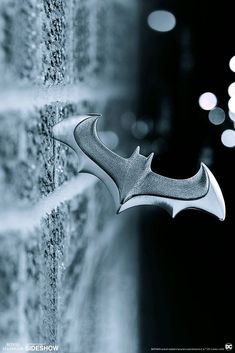 Batman’s signature weapon, the batarang’s elegant form makes a unique and tactile letter opener in dual-textured pewter. Batman Batarang, Batman Collectibles, Batman Arkham City, New Photos Hd, Batman Artwork, Arkham City, Batman Wallpaper, Batman Comic Art, Im Batman