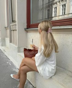 Interview Hairstyles Medium, Princess Era, Preppy Hairstyles, Concert Hairstyles, Bow Hairstyle, Work Hairstyles, Sleek Ponytail, Sleek Hairstyles, Stockholm Fashion