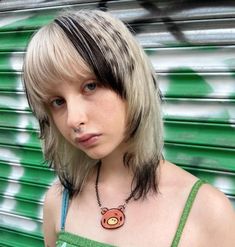 Nice Hairstyles, Hair Things, Send Help, Peinados Fáciles Para Cabello Corto, Funky Hairstyles, Haircut And Color