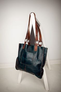 Netball Drills, Leather Totes, Teal Leather, Dior Handbags, Vintage Horse, Leather Bag Women, Leather Projects, Fabric Bags