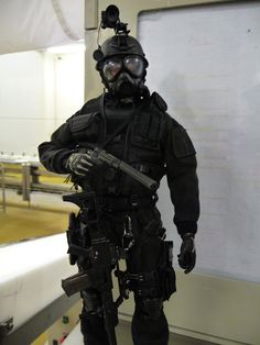 Special Forces Black Uniform, Spetznas Special Forces, Militech Soldier, Urban Survival Kit, Masked Military Man, Bio Hazard, Special Air Service, Tactical Armor, Delta Force