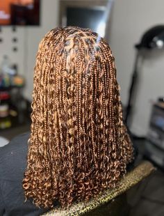 Simple Hairstyles For Christmas, Labor Braids, December Braids, Short Boho Braids, Hairstyles For Christmas, Micro Braids Hairstyles, December Hair, Braids Short, Short Boho