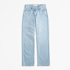 Our classic low rise baggy jeans in a light wash, with crossover waistband detail and a clean hem. This fit features a 8.5” low rise, is slightly relaxed at waist and hips, and eases at the thigh into a baggy, full-length leg shape. We recommend buying your true size for a baggier fit. Size down for a closer fit. This jean is made from our vintage stretch fabric which features both an authentic vintage look and contains slight built-in stretch for additional comfort. Lightwash Jeans, Low Rise Baggy Jeans, Baggy Jean, Women's Bottoms, Low Rise Jeans, Christmas 2024, Baggy Jeans, Baggy Fits, Christmas List