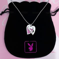 Rare Authentic Vintage Y2K Playboy Light Pink Heart Necklace, New / Never Worn Without Box Or Tags. Comes With A Velour Playboy Drawstring Jewelry Pouch. 2000s Fashion Accessories, Mcbling Jewelry, Thrifting Moodboard, Playboy Necklace, Drawstring Jewelry Pouch, 2000s Girls, 2000s Jewelry, Light Pink Heart, Streetwear Cute