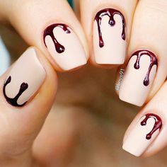 33 Cool And Easy Halloween Nail Ideas Scary Halloween Nails Design, Nagel Stamping, Blood Nails, Halloween Nail Art Easy, Halloween Nail Designs, Halloween Nail, Halloween Nail Art