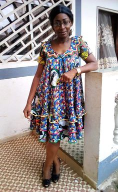 Mini Kaba, Kitenge Dress, Kitenge Fashion, Pelo Afro, Fashion Gowns, Ankara Style, Classy Dress Outfits