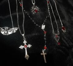 Streetwear For Men, Vampire Goth, Edgy Jewelry, Aesthetic Streetwear, Romantic Goth, Nikki Sixx, Goth Jewelry, Gothic Aesthetic, In The Darkness