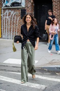 Leandra Medine Style, August Outfits, Mode Dope, Casual Chique Stijl, Loungewear Outfit