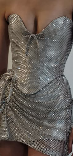 Couture Pearl Dress, Dream Prom Dress Grey, Cut Out Diamond Dress, Unique Prom Dresses Mini, Crystal Dress Beaded, White Prom Dress With Corset, Versace Dress Silver, Fancy Mini Pearl Dresses, Silk Bling Dress