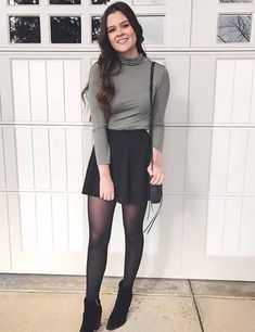 Skirt Outfit For Winter, Black Skater Skirt Outfit, Black Skirt Outfit Winter, Black Maxi Skirt Outfit, Mini Skirt Outfit Winter, Skater Dress Outfit, Green Skater Skirt, Skater Skirt Outfit