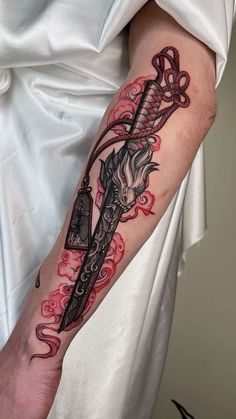 Black And Red Japanese Tattoo, Men’s Sleeve Tattoos Ideas, Japanese Tattoo Ideas For Men, Japanese Style Tattoo Sleeve, Tattoo For Forearm, Cool Tattoo Ideas For Men, Japanese Tattoos For Men, Unique Tattoos For Men