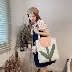 Fashion New Large Capacity Soft Tulip Bags Shoulder Bag Women Tote Shoulder Bag Creative Designer Bags Lady Handbags Purses Cute Spring Satchel For Daily Use, Cute Bags With Removable Pouch For Spring, Cute Spring Bags For Everyday Use, Cute Spring Shoulder Bag With Adjustable Strap, Cute Everyday Shoulder Bucket Bag, Cute Satchel Bags For Spring, Cute Large Capacity Bucket Shoulder Bag, Cute Bucket Shoulder Bag For Travel, Cute Bucket Shoulder Bag