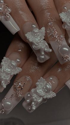 Angel Nails Halloween, Angel Themed Nails, Angelic Nails Aesthetic, Angel Core Nails, Nail Tech Outfits For Work, Angelcore Nails, Txt Nails, Angelic Nails, Kpop Life