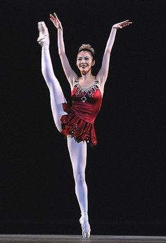 Explore Balletomane2010's 211 photos on Flickr Yuhui Choe, Photo Danse, Nike Dance, Dance Leos, Dance Wear Outfits, Dance Motivation, Prima Ballerina