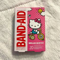 Cute Band Aid, Emergency Pouch, Pink Cabinet, Back To School List, School Emergency Kit, Halloween Wallpaper Iphone Backgrounds, School Bag Essentials, Emergency Bag, School List