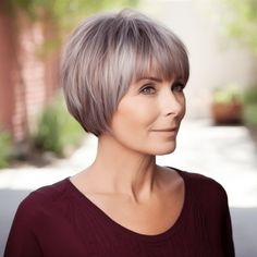 Short Bob Hairstyles For Fine Hair, Short Stacked Wedge Haircut, Front Layers, Short Haircuts For Older Women, Pixie Haircut Ideas, Haircuts For Older Women, Full Bangs, Chin Length Hair