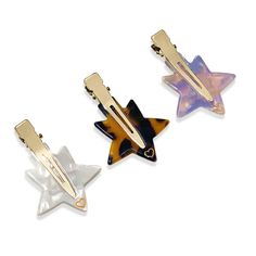 Feel glam before you get glam! Our Star Creaseless Hair Clips are perfect for holding up bangs/flyaways/freshly styled hair for your daily beauty routine. Made with 100% eco-friendly acetate and engraved with our signature Silknlove heart. These clips are slip-resistant and featured in 3 gorgeous iridescent colors. WAYS TO USE: Push back hair for makeup/beauty routine Cute enough to use as a hair barrette/ hair accessory Setting curls/pinning finger waves Tame unruly flyaways/baby hair around th Creaseless Hair Clips, Styled Hair, Finger Waves, Daily Beauty Routine, Get Glam, Sore Eyes, Hair Accessories Set, Hair Locks, School Accessories