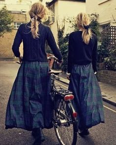 Cabbages And Roses, Black Watch Tartan, Cabbages, Country Fashion, Tartan Dress, Long Skirts, Mori Girl, 가을 패션