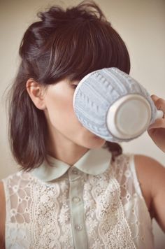 k this picture was supposed to be showing off the hair cut, but I like the knitted tea cup cover better.... :P Makeup Tip, Modern Hairstyles, Hair Today, Pretty Hairstyles, Hair Goals