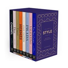 Little Guides to Style Collection - by  Emma Baxter-Wright & Karen Homer & Laia Farran Graves (Mixed Media Product) Fashion Book Cover, Bookshop Aesthetic, Fashion Journalism, Fashion Outfits Ideas, Fashion Landscape, Hermes Scarf, Dorm Room Ideas, Parisian Chic, Fashion Icons