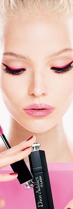 Urban Decay Eyeshadow Tutorial, Pink Eyeliner, Classic Makeup, Volumizing Mascara, Skincare Quotes, Clear Gel, Urban Decay Eyeshadow, Dior Addict