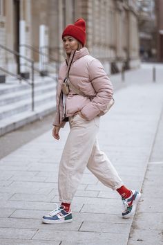 Air Force 1 Outfit Woman, Preppy Mode, Fashion Blogger Outfit, Mum Fashion, Traje Casual, Street Style Winter, Street Style Outfit