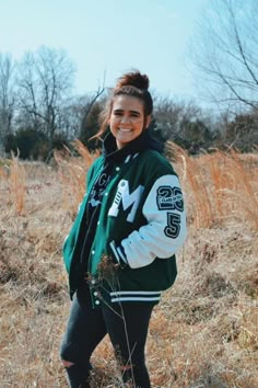 Prom Jacket, Football Jacket, College Jacket, College Jackets, Varsity Letterman Jackets, Letterman Jackets, Jacket Ideas, Long Coat Women, Outfit Mujer