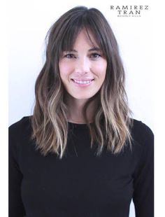 18 Pruebas de que necesitas un flequillo antes de que se acabe el 2016 Trendy We Fryzurach, Haircut With Bangs, Haircut Inspiration, Hair 2018, Fringe Hairstyles, Long Hair With Bangs, Haircuts For Long Hair, Haircuts With Bangs, Everyday Hairstyles