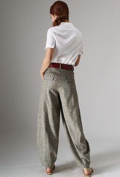 maxi linen pants Long Linen Pants, Beige Linen Pants, Baggy Pants Women, Summer Linen Pants, Maxi Pants, Loose Fitting Pants, Fitting Pants, Smart Casual Style, Chic Pants