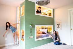 How to build a DIY built-in kids bunk bed (with plans!) Kids Bunk Bed Ideas, Bunk Beds Kids, Diy Kids Bed, Coordinating Paint Colors, Bunk Bed Ideas, Floating Platform Bed, Kids Bunk Bed, Jen Woodhouse, Diy Built In