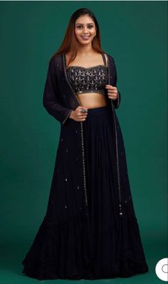 Black Shrug Outfit Ideas, Black Plazo With Top, Black Plazo Outfit, Black Plazo, Lehenga Black, Plazo Pant, Black Lehenga, Outfits Indian, Dresses Traditional