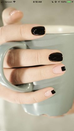 Minimal Nail Art, Minimal Nail, Minimal Nails Art, Makeup Nails Designs, Minimal Nails, Minimalist Nails, Perfect Nails, Nail Art Design, Beauty Nails