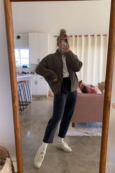 Cold Fashion, Mommy Outfits, Plus Size Fall Outfit, Casual Outfit Inspiration, Thrifted Outfits, Causal Outfits, Mama Style, Casual Winter Outfits, Athletic Outfits