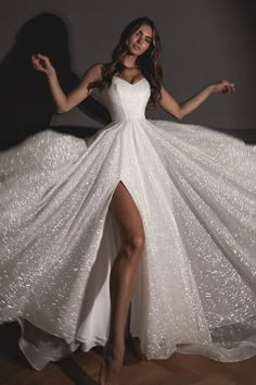 Shiny Wedding Dress, Sparkly Wedding, Pretty Wedding Dresses, Stunning Prom Dresses, Sparkle Wedding, Dream Wedding Ideas Dresses, Cute Prom Dresses, Light Ivory, Pretty Prom Dresses