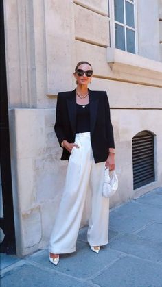 White Palazzo Pants Outfit, White Trousers Outfit Classy, Silk Trousers Outfit, Silk Pants Outfit, Silk Top Outfit, White Trousers Outfit, Cream Pants Outfit, Satin Pants Outfit, Beige Blazer Outfit