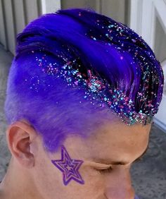 Rave Hairstyles, Boys Colored Hair, Festival Makeup Glitter, Estilo Cholo, Easter Hairstyles For Women, Festival Face, Crazy Hair Day, Funky Hairstyles, Festival Hair