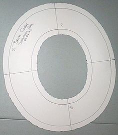 the paper circle is cut out and ready to be used