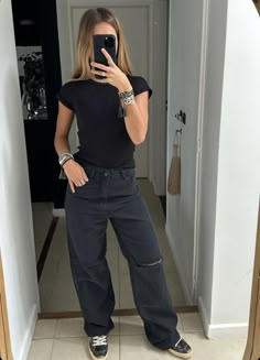 Outfits Con Jeans, Oufits Casual, Uni Outfits, Spring Fits, Future Lifestyle, Outfits Casuales, Fitness Inspo, Stylish Outfits, Winter Outfits