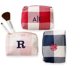 Gingham Cosmetic Bag Monogrammed Makeup Bags, Diy Travel Accessories, Diy Travel Bag, Personalized Cosmetic Bags, Personalized Makeup Bags, Sewing Bags, Personalized Tote Bags